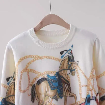 Slim fit women’s knitted top with horsehead chain pattern